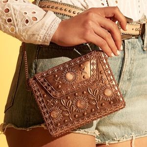 From St Xavier Elmie Crossbody bag